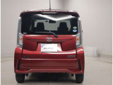 バックモニター付!車庫入れなど後方確認に便利です。