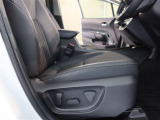 トヨタTSキュービックカードをご利用で貯まったポイントを、お車のクレジット支払期間中にポイント還元できますので支払いのお手伝いになります。