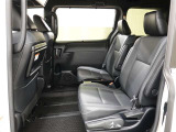 サービス工場完備。車検・メンテもお任せください!
