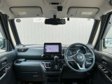 広々とした視界を体感できます。運転が楽しくなりますね。