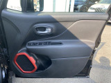 ◆全国納車可能です。納車方法及び費用につきましては、お気軽にコーディネーターまでご相談ください。遠方のご納車の際も我々がしっかりサポートさせて頂きます。お気軽にスタッフまでご相談下さい。