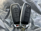 インテリジェントキーです。キーを取り出す事なく、車両のボタン操作だけてドアロック操作やエンジン始動等が可能です。