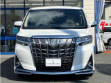 納車前には法定12ヶ月or24ヶ月点検・整備を実施!さらに重点項目納車整備(電気系統・水廻りなど)を実施!お客様に安心してお乗り頂けるよう心を込めて点検・整備致します。