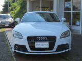 TTクーペ 2.0 TFSI クワトロ Sラインパッケージ 4WD 