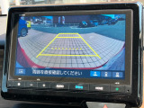 バックカメラ♪運転席から死角となりやすい部分も見えやすく車庫入れの苦手な方にも安心して駐車できます☆