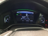 スピードメーターはこちら!すっきりとしたデザインで、昼間でも夜間でも見やすい設計になっています。