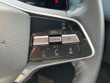 プロパイロット2.0搭載。高速道路でドライバーに代わってアクセル、ブレーキ、ステアリングを自動制御します。