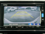 バックカメラも装備しております。車庫入れの苦手なお客様も安心!重宝してくれます!