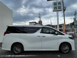 ◆北は北海道から南は沖縄まで、ご購入いただいたお車は全国にご納車が可能です!お電話、メール、動画などでリモートでお車のご案内も可能です!親切、丁寧に対応させて頂きますのでお気軽にご相談ください!