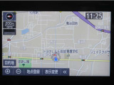 ナビゲーションを装備。タッチパネル式で使いやすく、お出かけも楽々です♪
