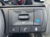プロパイロットスイッチ。同一車線でのハンドルとアクセルのアシストが可能 長距離ドライブ時に同乗者との会話が弾みます。