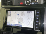 ナビゲーション付です。 ナビがあると便利、ラクラク何処でもいけます。 ナビが有るのと無いのとでは大きな違いですね。