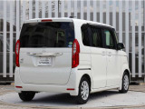 お支払いはホンダクレジットをご利用ください。運転免許所をご持参いただければ審査が可能です。また月々のお支払金額を抑えられるなど、メリットがいっぱいの据え置きクレジットもご用意しております。