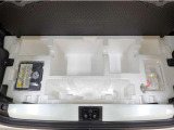 タイヤパンク修理キットが装備されております!