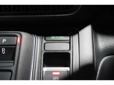 ECONボタンで低燃費モードに☆☆☆ECONスイッチを上手に使ってエコドライブ♪♪環境にもお財布にも優しい装備です☆☆☆