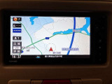 純正ナビが付いています。タッチパネル式で使いやすく、Bluetooth機能も搭載しており運転中もとても楽しくドライブできます。