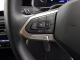 Travel Assist。設定した速度を上限に自動で加減速し、一定の車間距離,およ走行レーンを保つことでロングドライブの疲労を軽減します。
