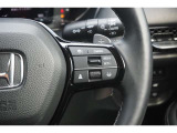 【クルーズコントロール機能】運転中に設定した速度を自動的に維持し、運転の負担を軽減する便利な機能です!高速道路などでぜひご活用ください♪