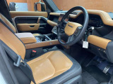 ディフェンダー  110XダイナミッHSE 4WD 本革シート