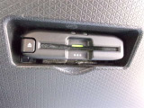 お得で便利なETCを装備♪ETCのメリットは料金がお得になるだけではありません!ETC専用出口ではスーイスイっと停止ぜずに通過できることもメリットです☆