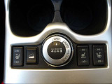 全席はシートヒーター装備でお尻ぽっかぽか^0^