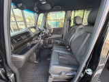 ゆったりとした運転席です★