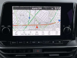 Nissan connect ナビゲーションシステム(9インチワイドディスプレイ、ハンズフリーフォン、Bluetooth対応、Apple CarPlay・AndroidAuto連携機能、iPod対応)NissanConnectサービスには別途申込が必要です。