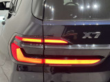 BMW伝統のL字型テールライト