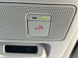 【SOSコール] 急病時や危険を感じた時、スイッチを押すと専門のオペレータに繋がって警察や消防への連携をサポートしてくれます
