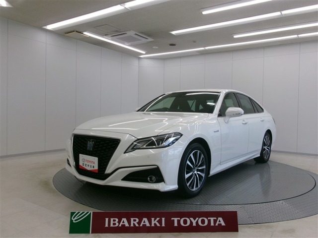 クラウン ハイブリッド 2.5 S Cパッケージ 