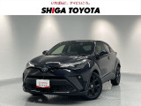 クーペのような流麗的なデザインが特徴のコンパクトSUV、 C-HRです。