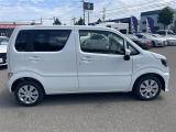 届出済み未使用車 4WD レーダーブレーキ シートヒーター スマートキー スペアキー