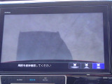 バックカメラの画像です。車庫入れの安心感がアップしますね。
