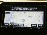 純正ナビを装備。タッチパネル式で使いやすく、お出かけもラクラクです。