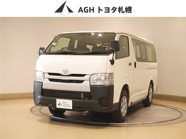 トヨタ ハイエースバン 
