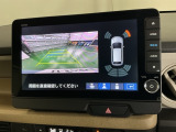 バックモニター付きで車庫入れも安心【カメラアングルは3パターンから選べます】知らない道でも安心して楽しくお出かけができます