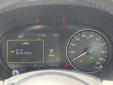 視認性の良いシンプルなメーターです。運転しやすく、取り回しの良いコンパクトカーはいかがですか?