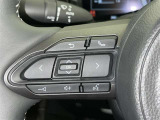 ステアリングスイッチ装備!運転しながら手元でオーディオの操作などができます。