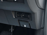 ビルトイン型ETCユニット搭載で、高速道路等利用時、便利に利用可能です。
