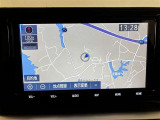 純正ナビが付いています。タッチパネル式で使いやすく、Bluetooth機能も搭載しており運転中もとても楽しくドライブできます。