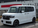当社新車店舗にて展示・試乗使用の車です☆距離少なく状態良好です!