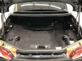 広々としたラゲージスペースを備えています。大きなものや長さのある荷物もしっかりと積み込めます。
