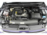 【エンジン】1.0L 直列3気筒ターボを搭載しております。