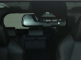 TOYOTA SAFETY SENSEは道路状況、車両状態、天候状態及びドライバーの操作状況などによっては、作動しない場所があります。あくまで運転補助機能です。