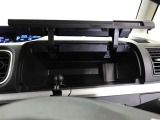 運転席小物入れで室内スッキリ♪