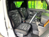 運転席シート廻りは使用感も少なく、良好な状態となっています。丁寧に使われていたことがよくわかりますね。