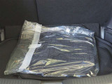 クリーニング済みのフロアマットをお付けしております。