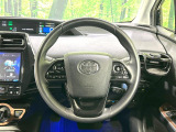 【レーダークルーズコントロール】高速道路での長距離走行が楽に!!自動で速度を保つクルーズコントロールが、衝突軽減システムと連携し、前方の車両を感知して車間を保つように速度調節してくれます!!