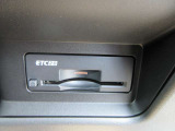 【2、0ETC】高速道路に便利で必須アイテムのETCは最新の2、0タイプを装着です。インター近辺の道の駅の利用などにとっても便利です。
