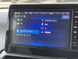 様々なオーディオソースがございます。運転中に好きな音楽を聴くことが可能です。